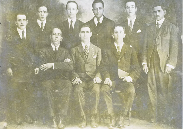 Long live the 100 years of the foundation of the Communist Party of Brazil