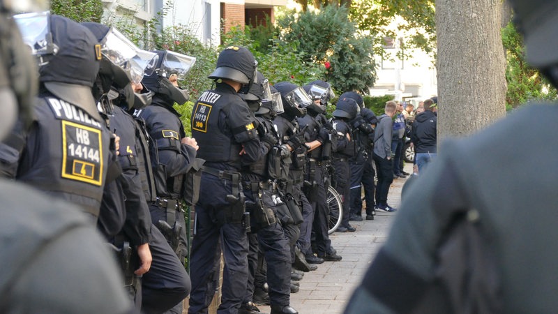 179 Ultras unter Generalverdacht in Bremen