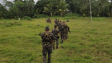PHILIPPINES: Attacks against the old state