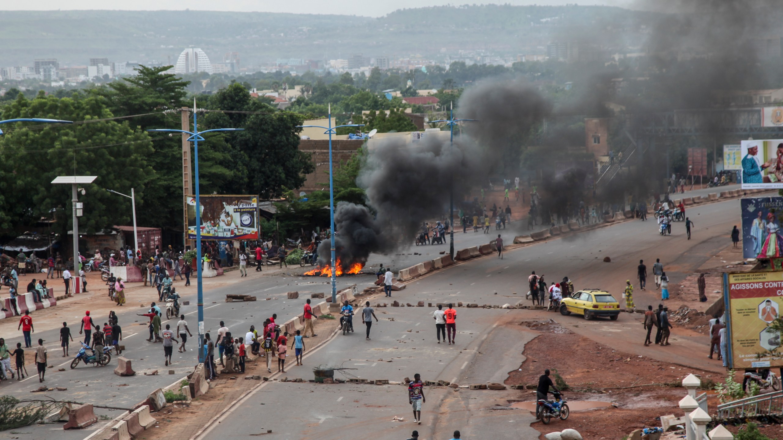 MALI: Massenproteste in Bamako