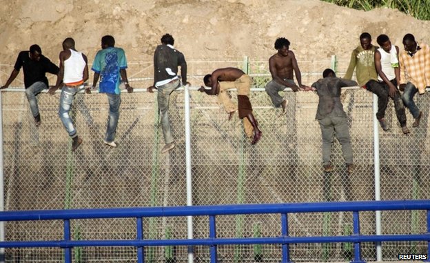 Marokko | Flüchtlingsansturm auf Spanien