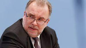 Federation of German Industries demands 42-hour week