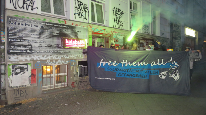 Solidarität mit „Den Drei von der Parkbank“