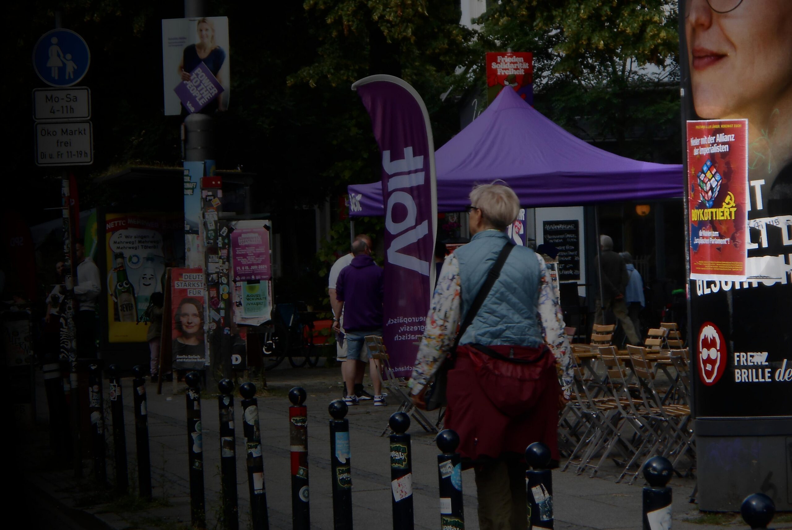 Wahlboykott-Plakate in Bremen