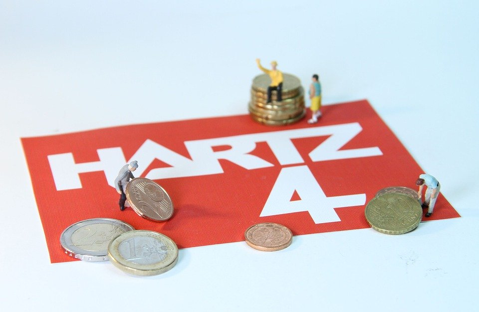 Hartz IV Regelsatz steigt – um 6€