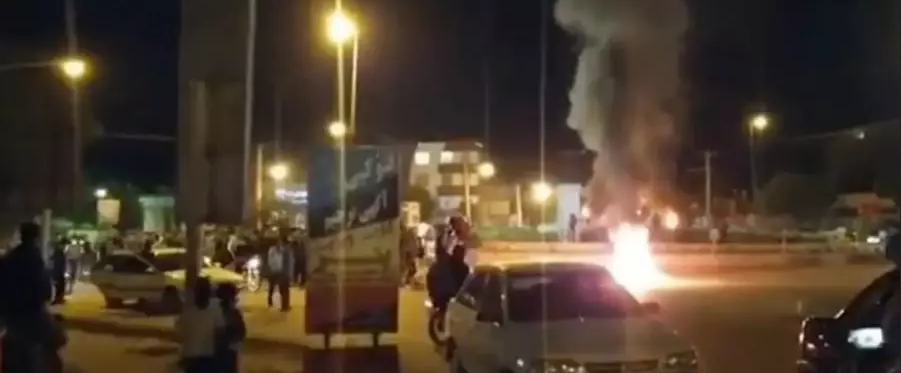 Iran: Massenproteste gegen die Krise auf den Straßen