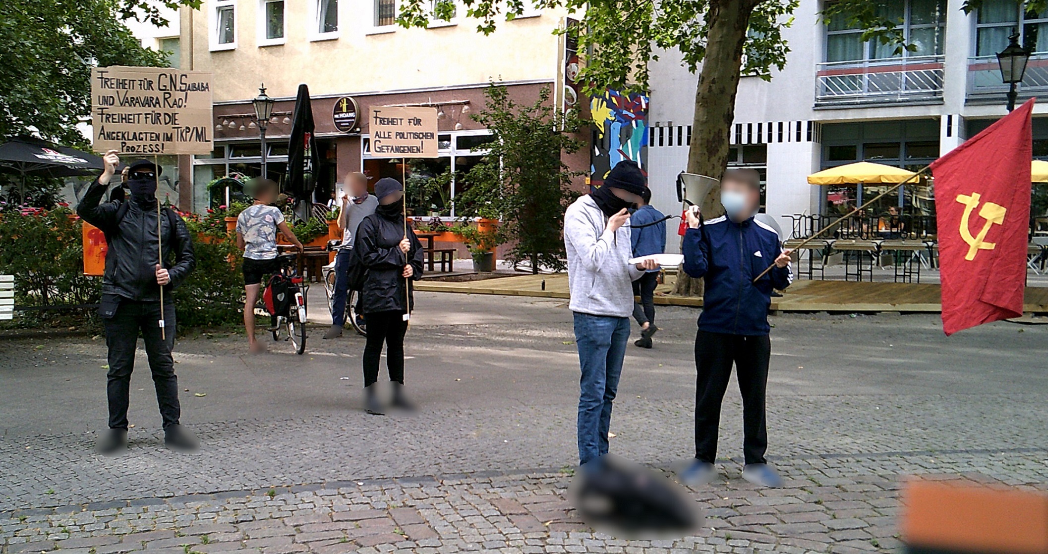 Rally and painting against the verdict in the TKP/ML trial