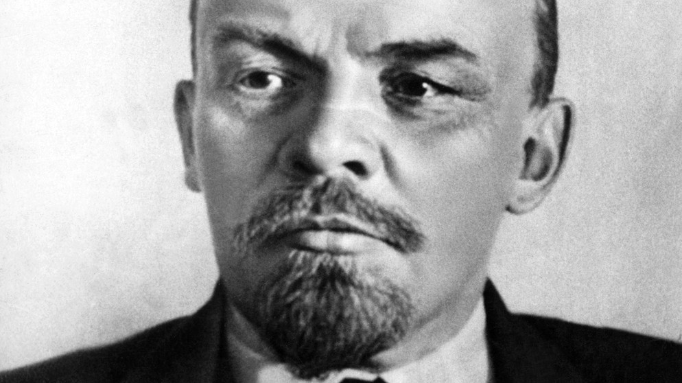 Vladimir Ilyich Lenin: The Right of Nations to Self-Determination