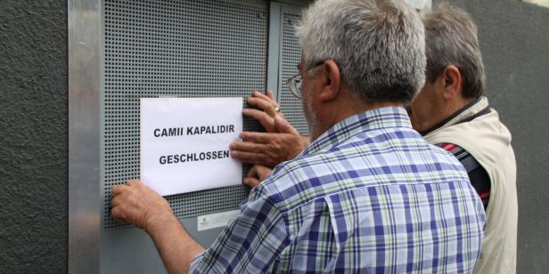 Österreich: Schließung von sieben Moscheen ist staatlicher Rassismus!