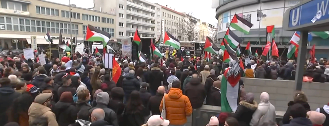 Berlin: Demonstration in Solidarität mit dem Widerstandskampf des Volkes Palästinas