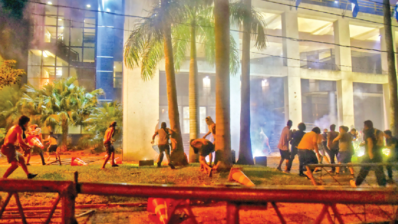 Widerstand in Chile und Paraguay