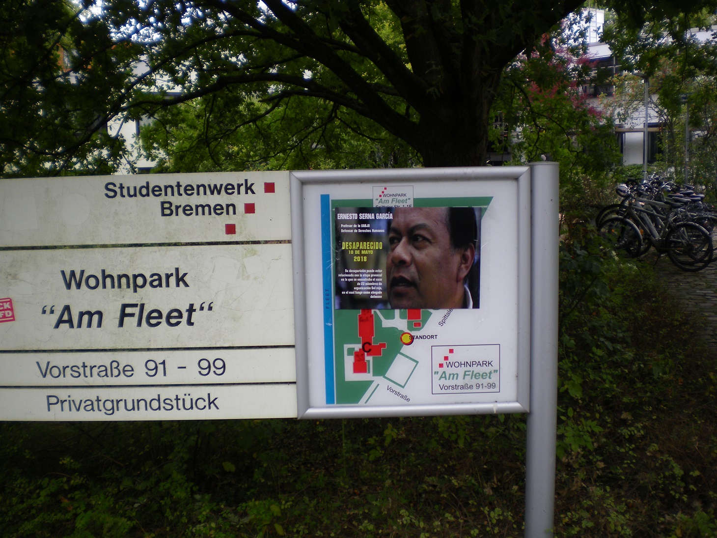 Plakat-Aktion für Genosse Ernesto Sernas in Bremen
