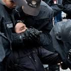 Hunderte faschistische „Verdachtsfälle“ in der Polizei