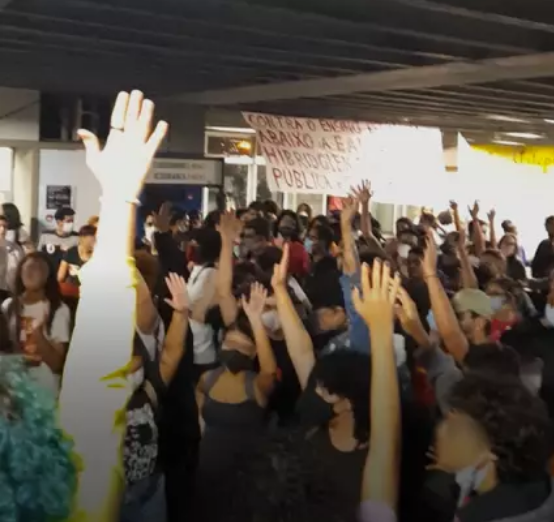 RJ: Studenten der Uerj protestieren für die Verteidigung des „bandejão” und der Studentenhilfe