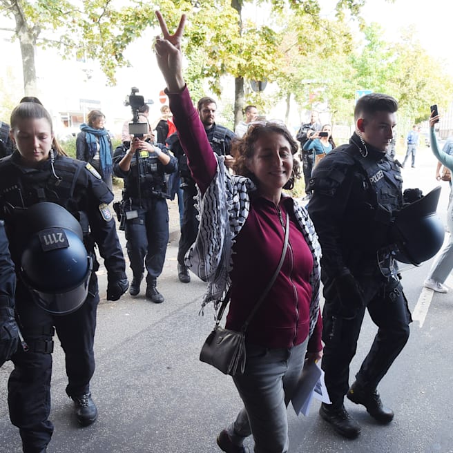 Hessen: Censorship at Frankfurt Book Fair and Repression against Palestine-Demonstrations