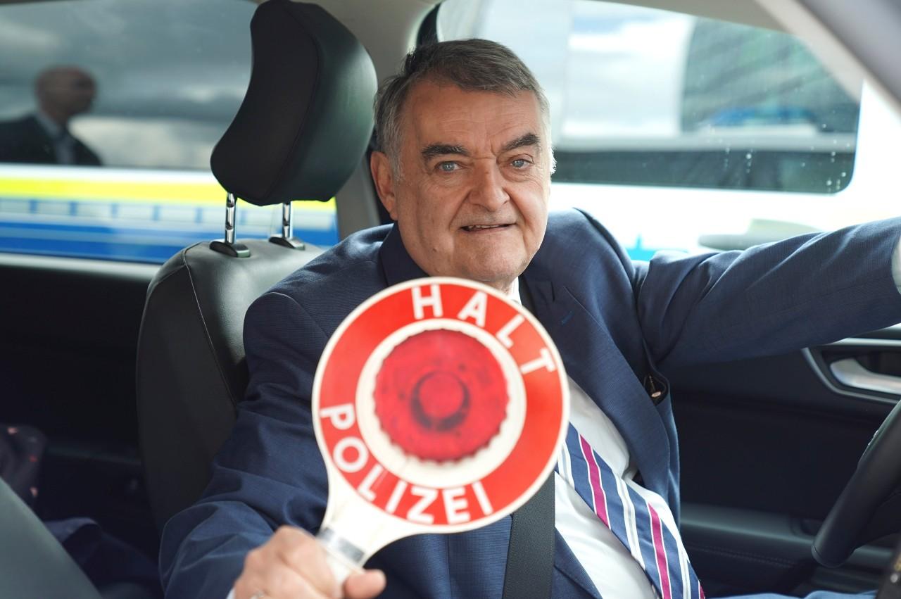 NRW: Interior Minister Herbert Reul wants to lower the age of criminal responsibility for children