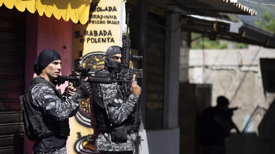 Brasilien: Massenmord in Favela in Rio