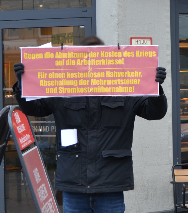 Bremen: Street agitation in the workers’ district of Gröpelingen against the passing on of war costs to the workers