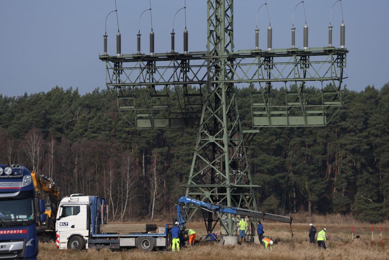 Brandenburg: Stromausfall bei Tesla-Werk in Grünheide