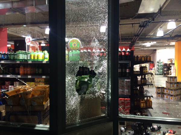 USA | Weiterhin Angriffe auf Bullen