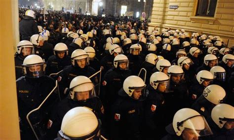 Wien: „Akademikerball“-Demo wird laut Polizei „Vergeltung“ von G20!