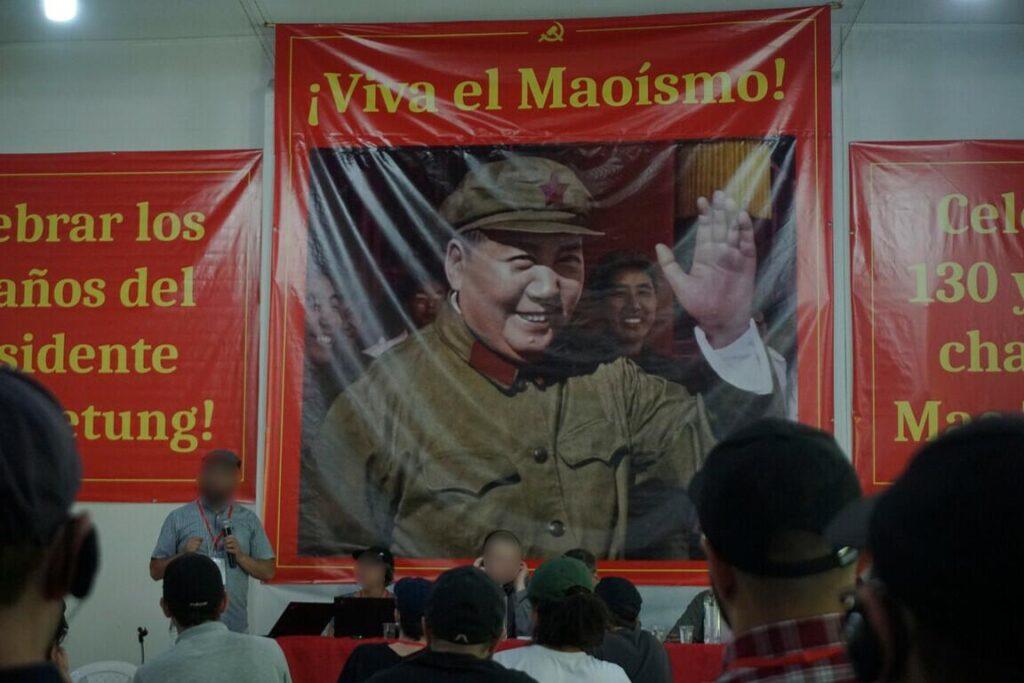 Internationale Feier anlässlich des 130. Jahrestages der Geburt des Vorsitzenden Mao in Kolumbien