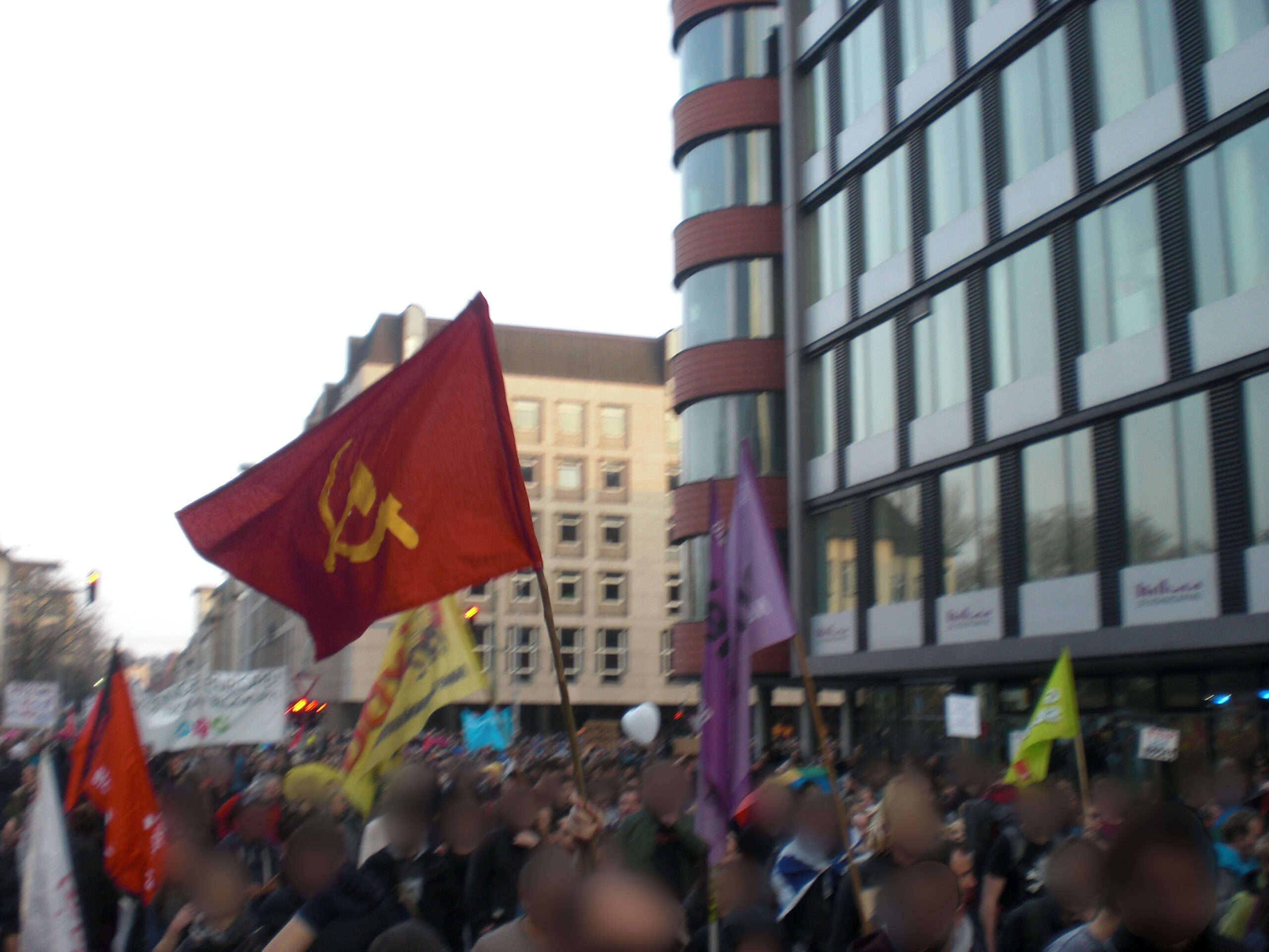 Deutschland | Frankfurt am Main | Kämpfe bei EZB-Eröffnung