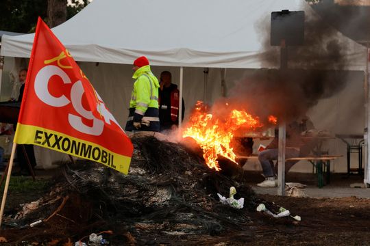 France: Attack on the right to strike