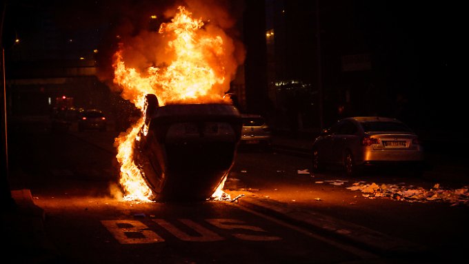 Kämpfe in den Banlieues