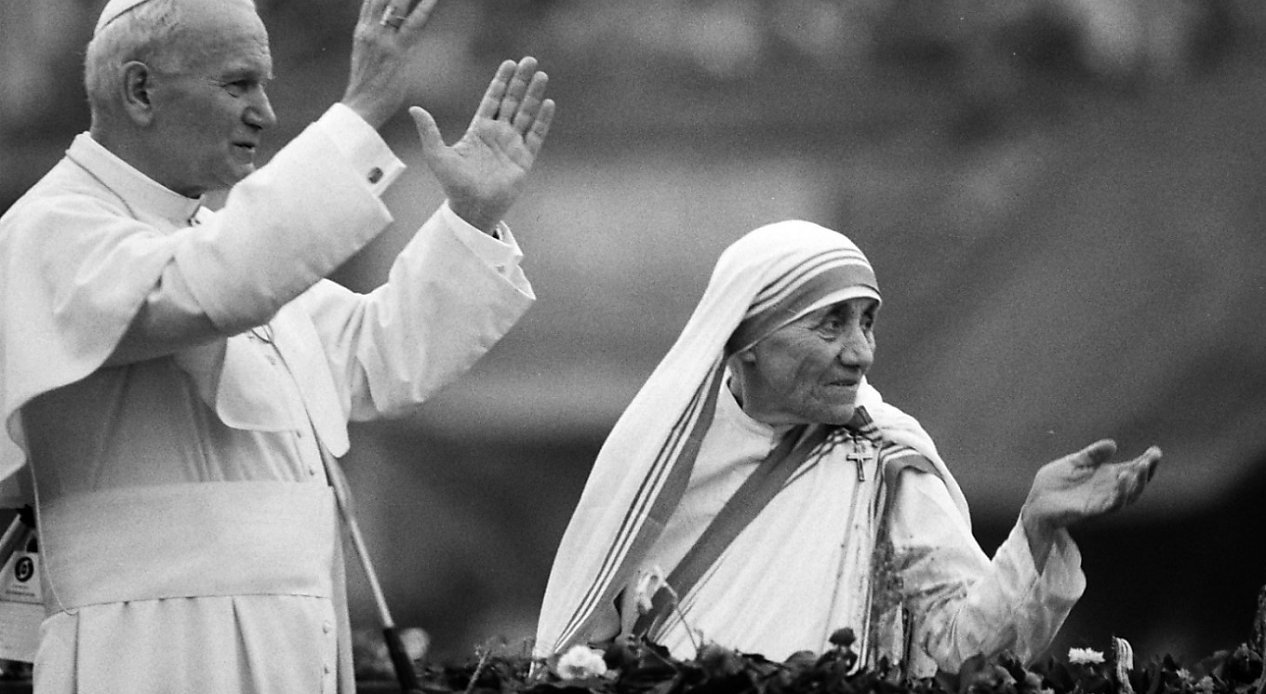 Die Heiligen der Christen sind die Feinde der Frauen und Volksmassen!