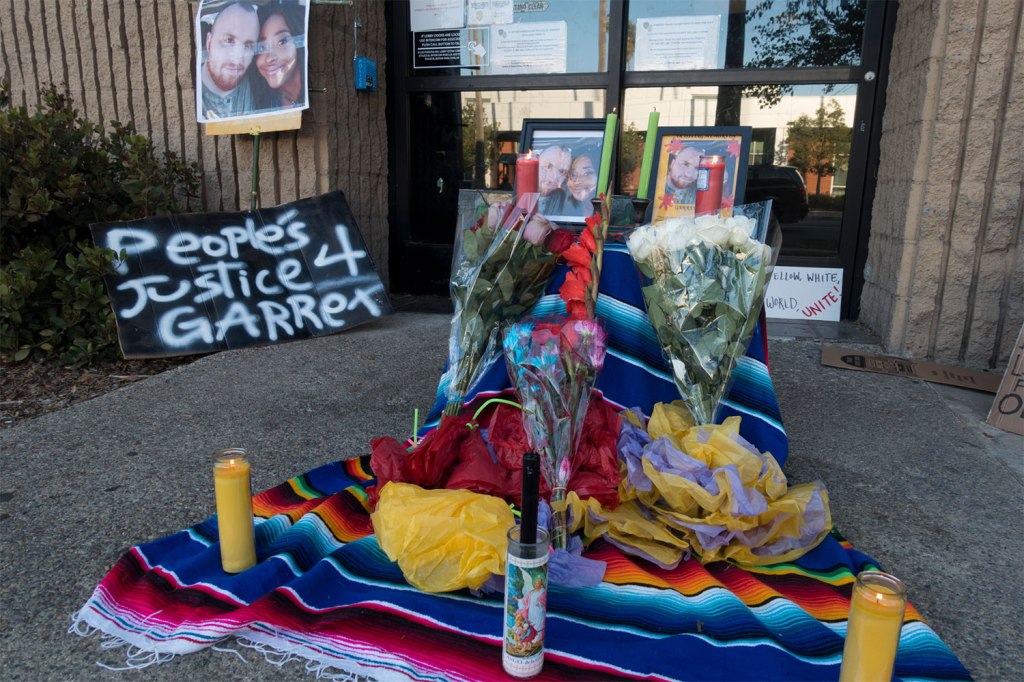 VEREINIGTE STAATEN: Aktionen für Garret Foster in Austin, Los Angeles und Oxnard