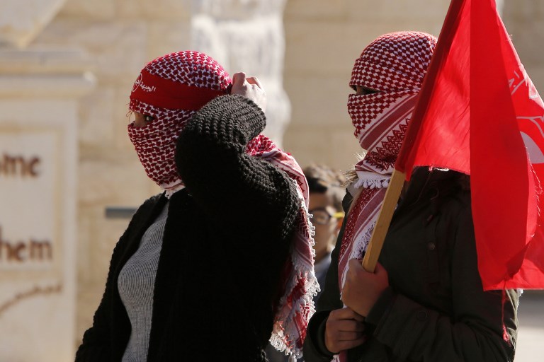 Zionistische Besetzung Palästinas: Unterdrückung der Frau