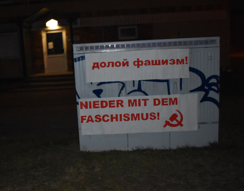 Berlin: Plakate gegen anti-russischen Chauvinismus