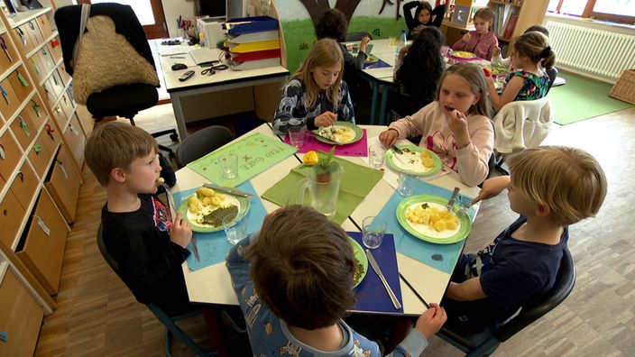 NRW: Schulministerin Feller fällt den Eltern in den Rücken
