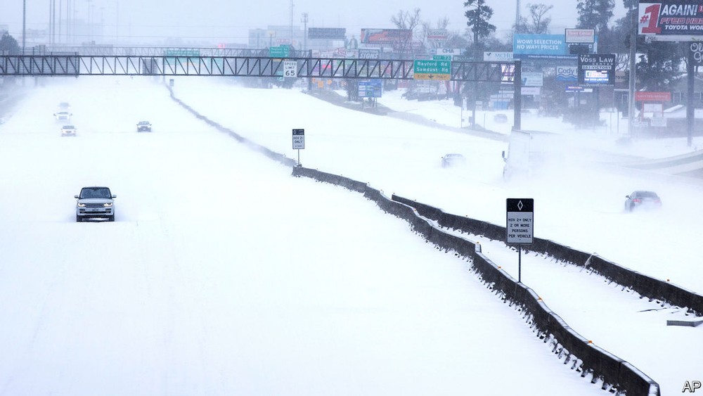 Extremer Schneesturm mit verehrender Wirkung in Texas