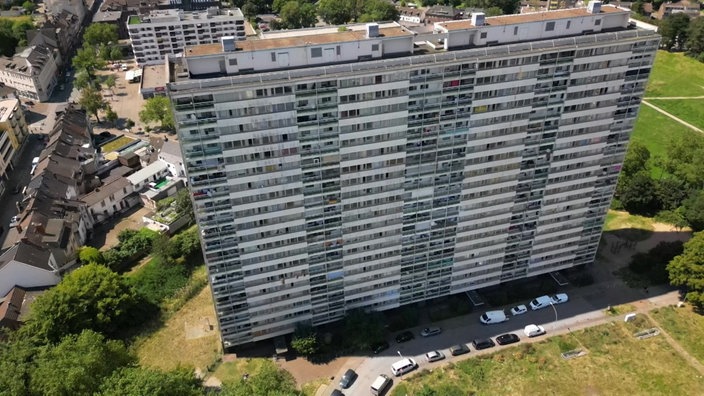 NRW: Bürgerliche Politik droht Anwohnern mit Zwangsräumung in Duisburg