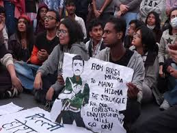 Zur brutalen Unterdrückung und Verhaftung von studentischen Demonstranten durch die Polizei von Delhi