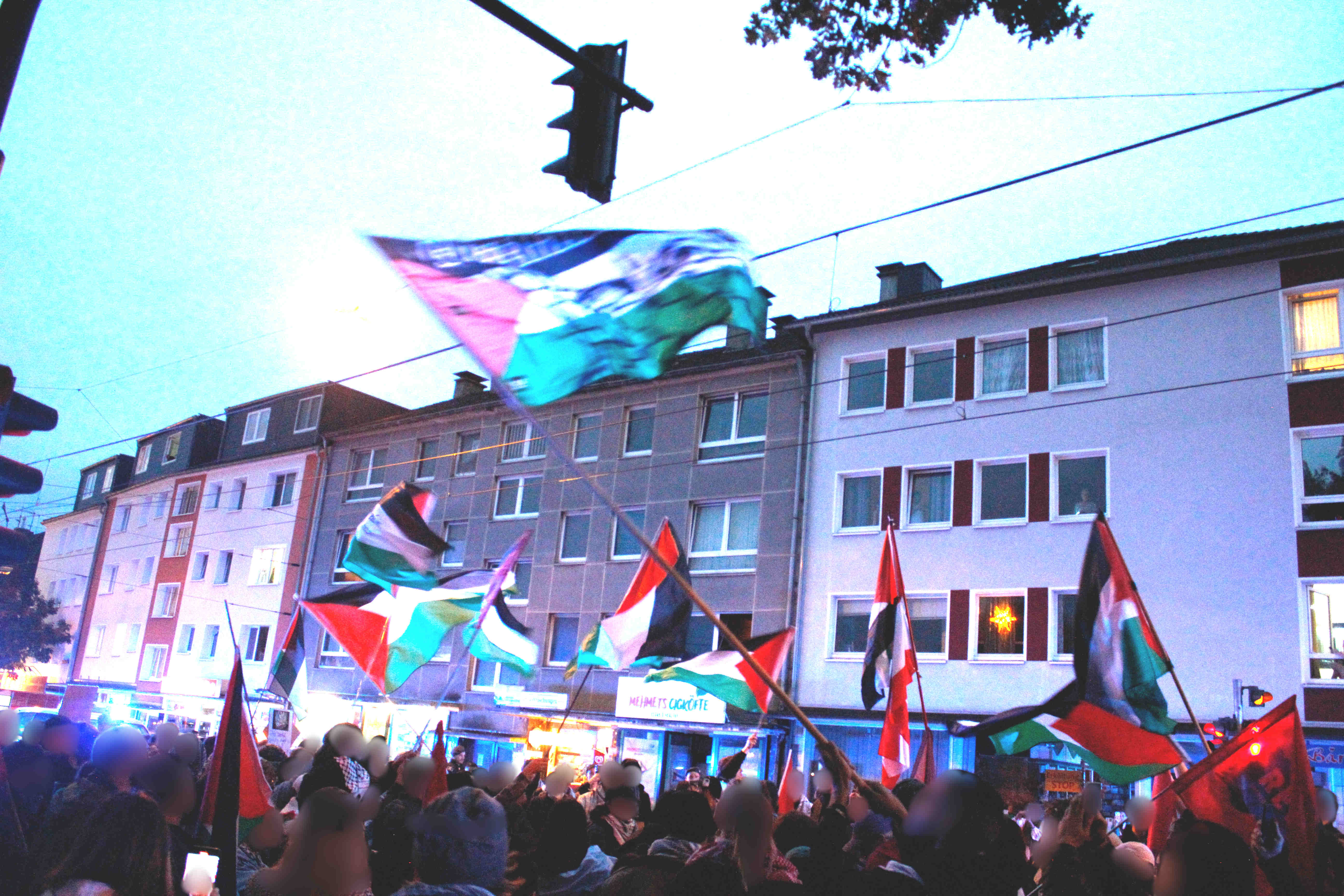 7 Zwischenkundgebung Altendorferstraße